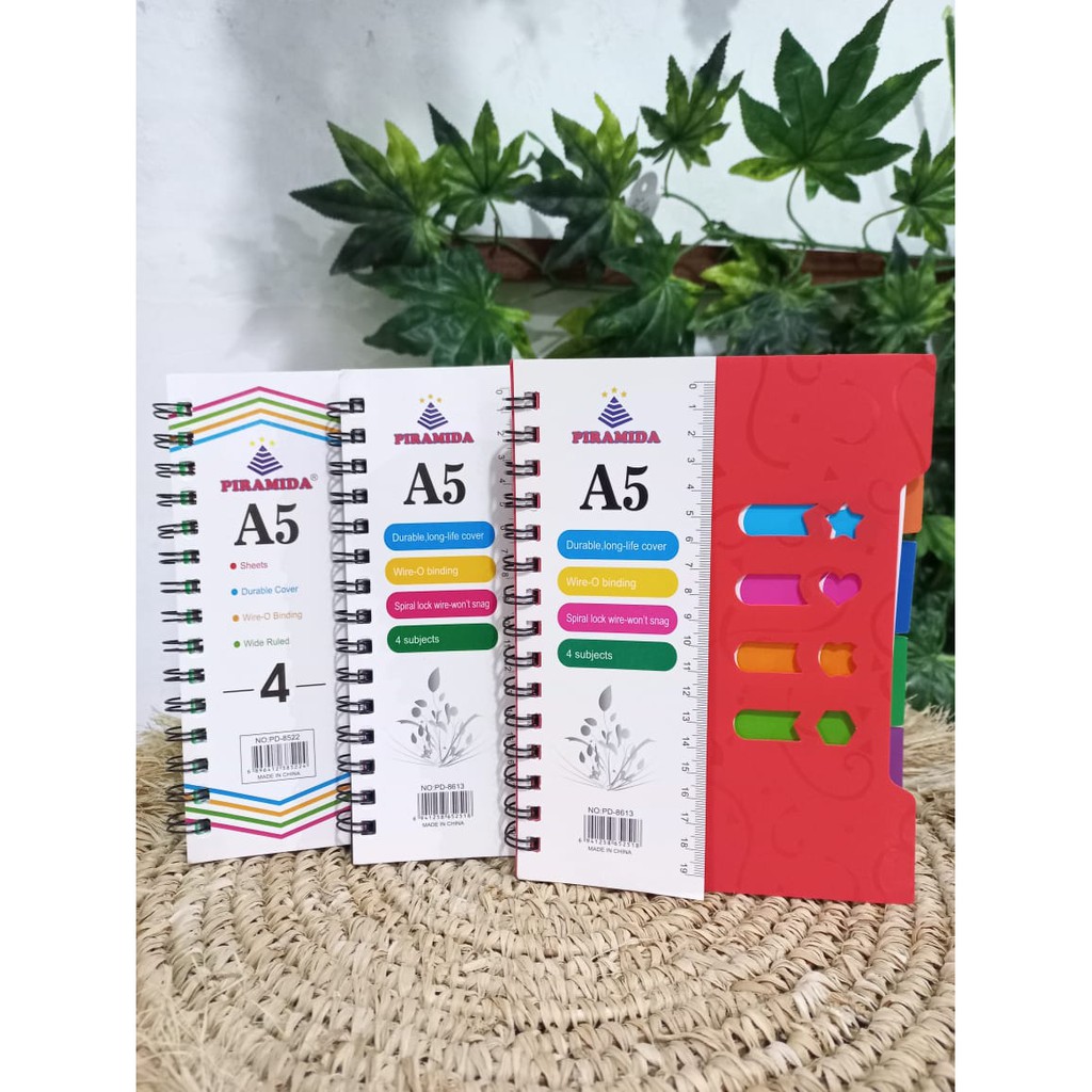 

Buku Agenda Spiral A5 Piramida