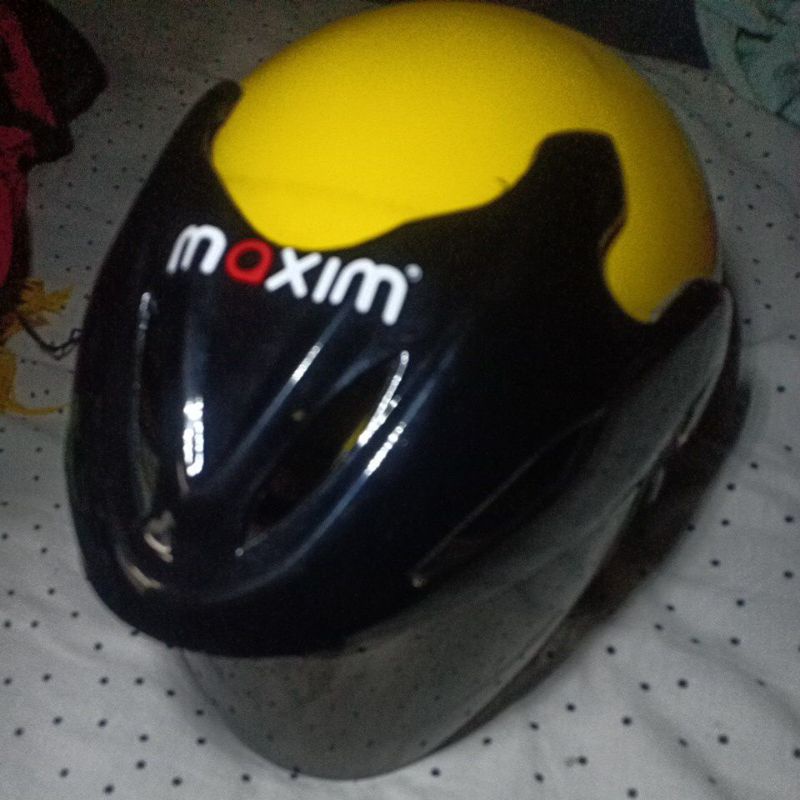 helm maxim