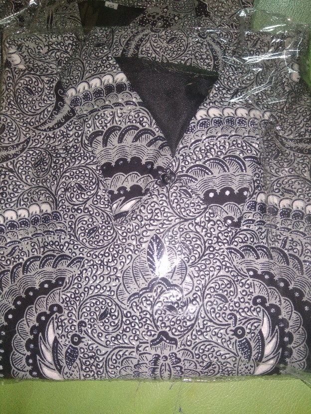 Wahyu Tumurun Lawasan Kemeja Batik Solo Lengan Panjang Full Furing By Florist