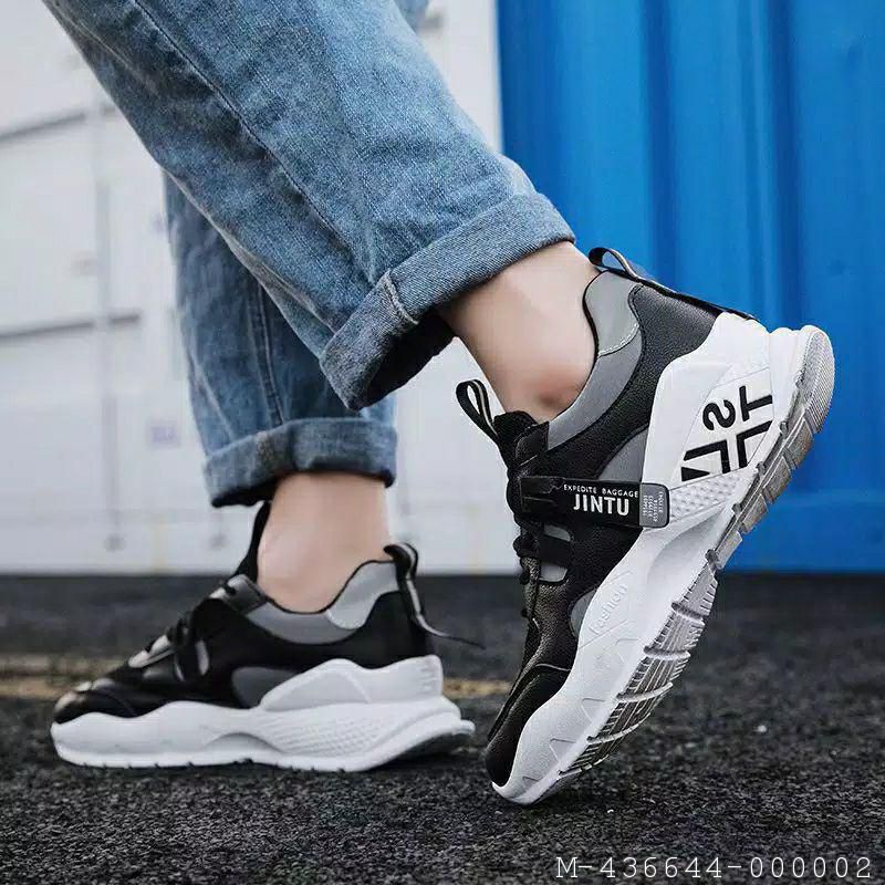 SEPATU SNEAKER PRIA JINTU KANVAS