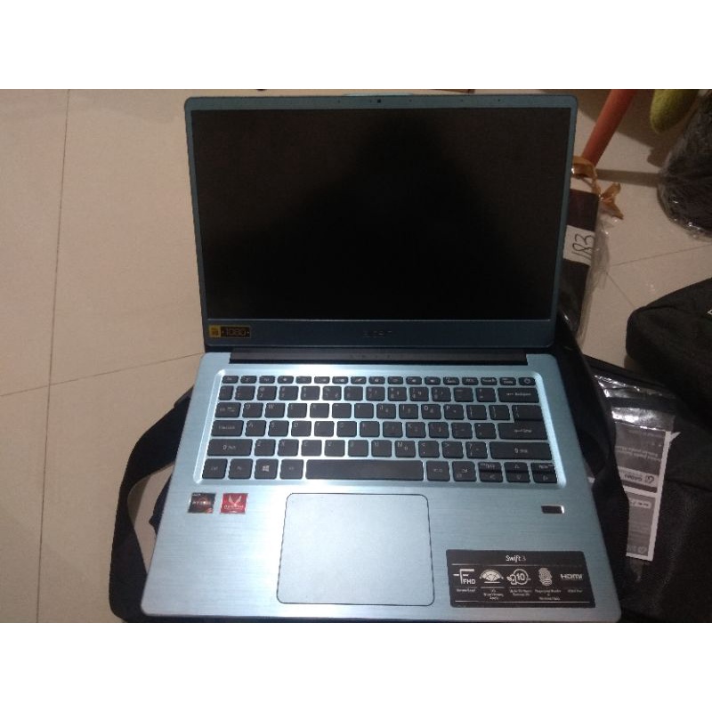 Laptop Acer AMD Ryzen 5