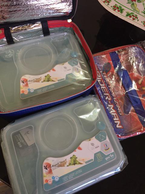 Lunch Box Yooyee Sekat 4 Sup