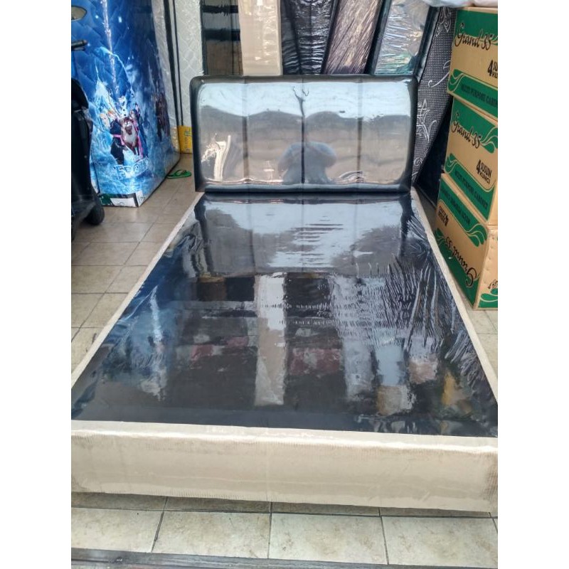 Promo Divan lxd silver Tanpa Sandaran kokoh berlapis triplex kayu padat balutan Oscar 100x200