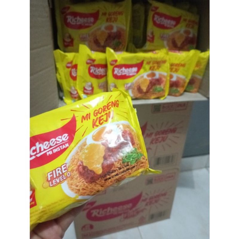 

MIE RICHEESE GORENG LEVEL 0 (KARTONAN)