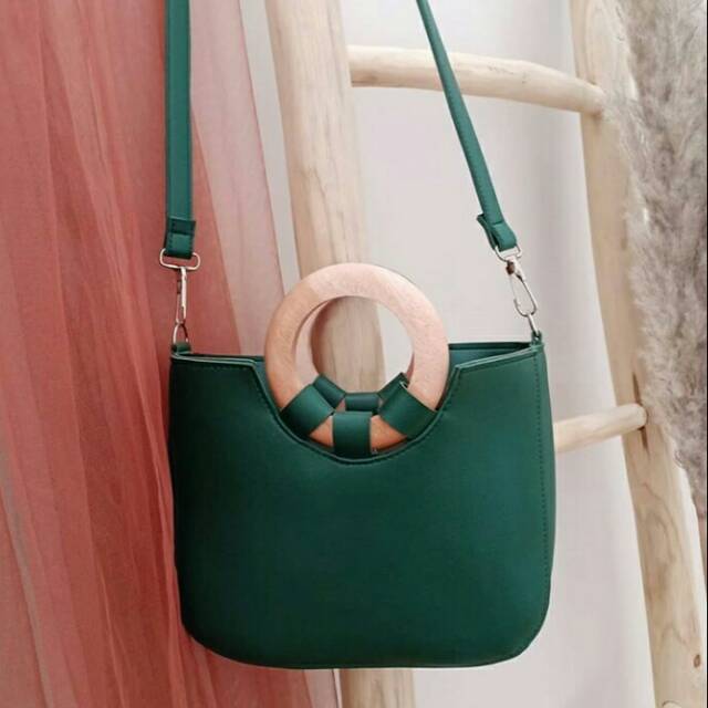Neira Slingbag