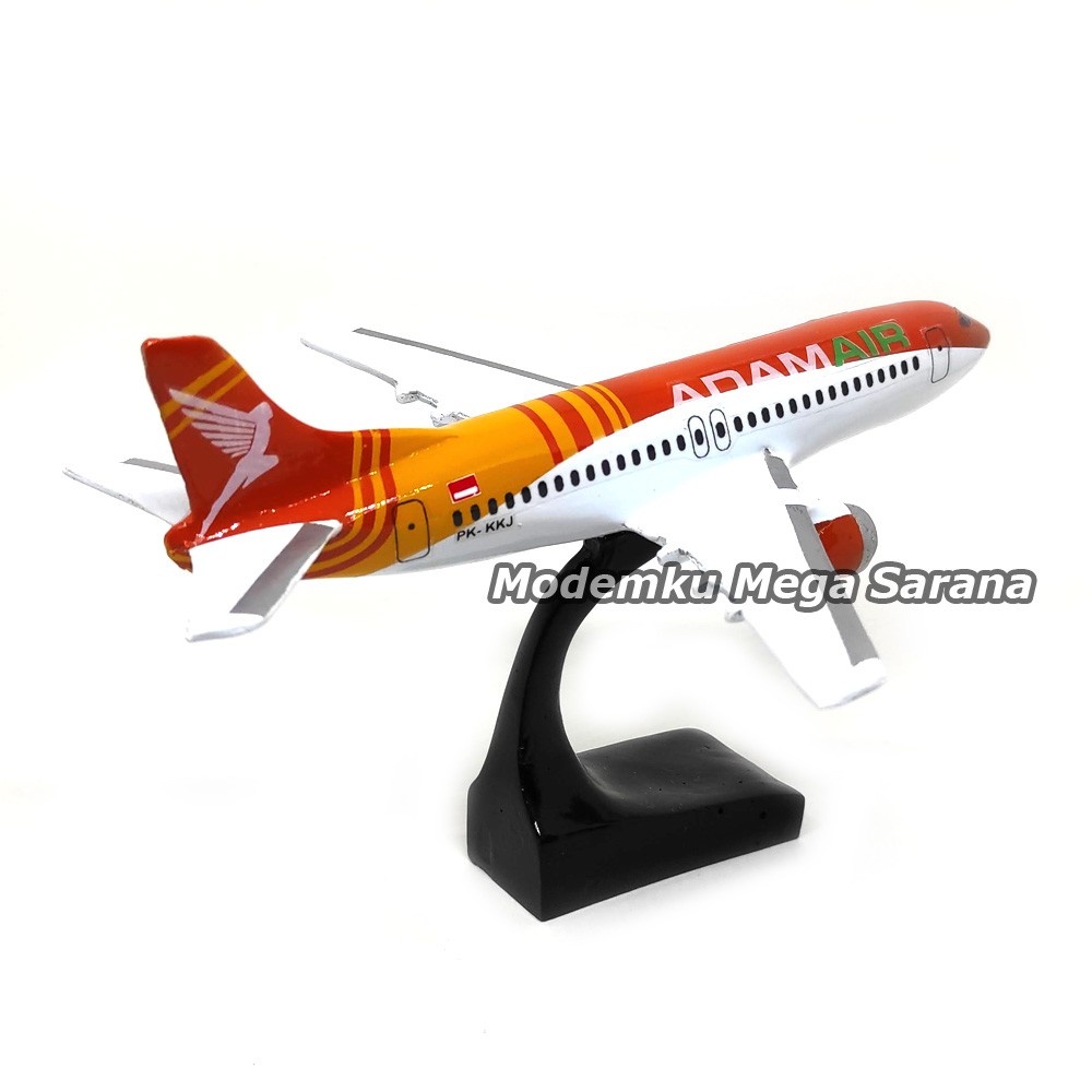 Diecast Miniatur Pesawat Terbang Adam Air 20x17x12cm - Fiber Glass