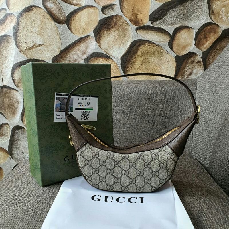 Gucci Crescent shaped Ophidia GG mini AP658551 (Pls baca deskripsi lengkap)