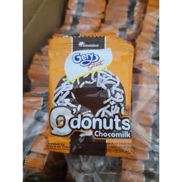 

Gery Saluut O'donuts Chocomilk 1 Pack isi 24 pcs