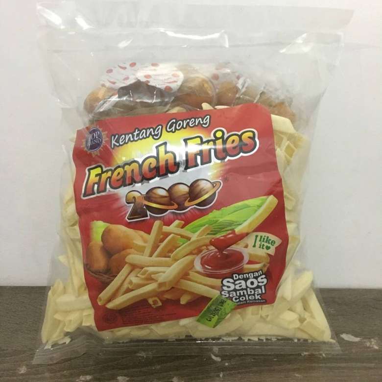

French fries kentang goreng 2000 plus saos sambal cemilan jadoel 250 g
