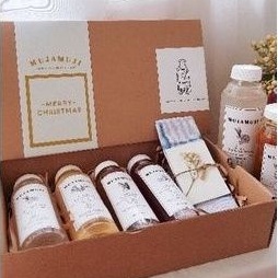 

xmas parcel hampers natal dan tahun baru