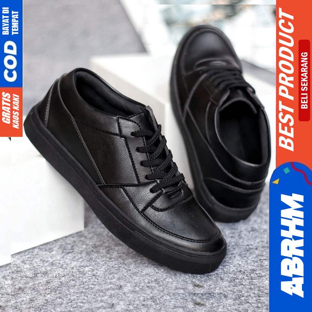 Sepatu Sneaker Pria Casual sneakers Sepatu Casual Pria Sepatu Pria Sneakers Sepatu Casual Cowo/Cowok Sepatu Kasual Semi Formal Kerja Kuliah Kondangan Gaya Santai Keren Kekinian Original Murah Terlaris