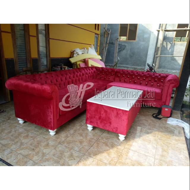 Sofa L chesterfield red velvet ( Sofa tamu, kursi tamu sudut )