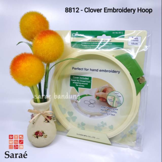 Clover Embroidery Hoop / Pemidangan Plastik 18 cm
