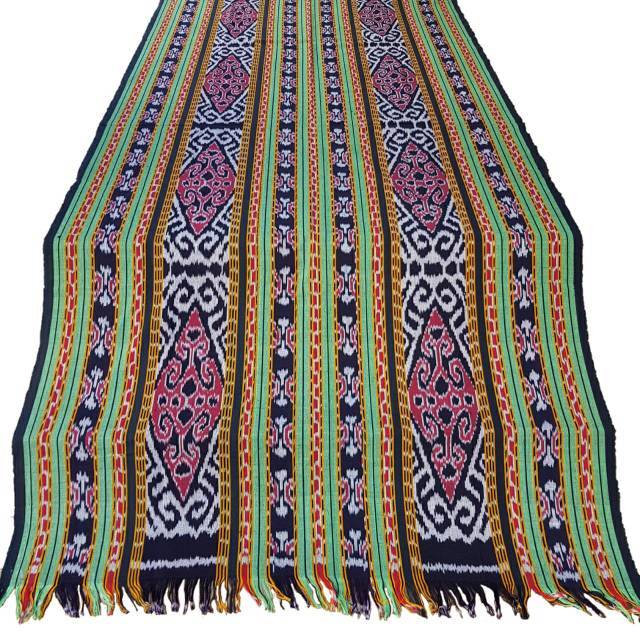 Tenun blanket motif kalimantan warna hijau daun