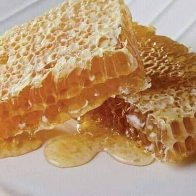 

PREMIUM SARANG MADU MADU MENTAH MELIFERA SARANGMADU MADUSARANG PREMIUM SARANG MADU PREMIUM HONEYCOMB