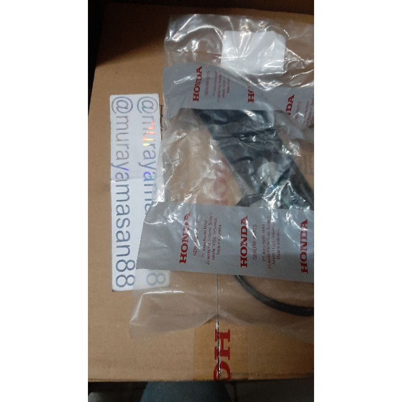 RITING SEN LAMPU SEN ASSY KANAN VARIO 110 CW KARBU ORIGINAL 100% HONDA KODE PART : 33400-KVB-931