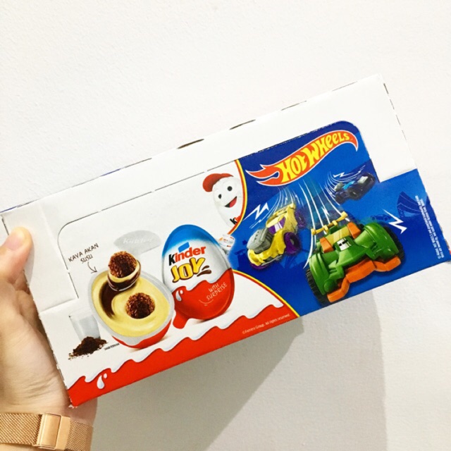 kinder joy hot wheels