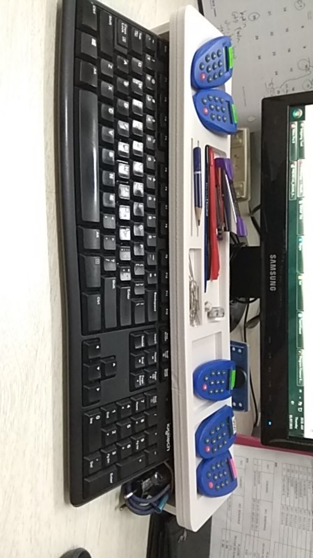 Meja Mini Diatas Keyboard Komputer Meja Kerja Mini Zh-1130 Meja Kecil