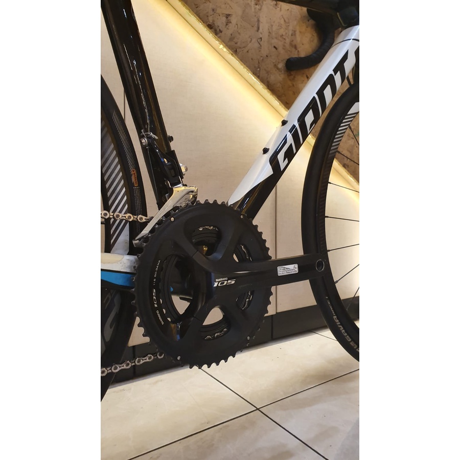 Sepeda Roadbike Giant TCR ADV 2 Discbrake Size XS 2018