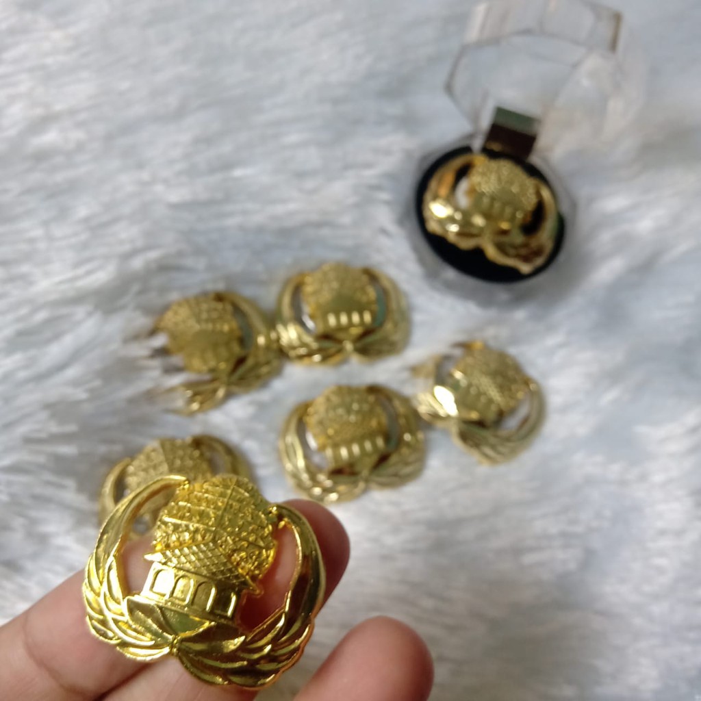 Pin Korpri Kuningan // Pin Korpri  Magnet Kuningan // Pin Korpri Kuningan Peniti // Pin Korpri Kunin