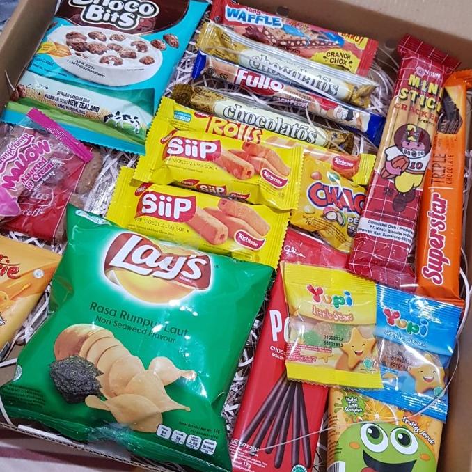 HAMPERS PREMIUM / BIG SNACK GIFT BOX - BY SPECIAL REQUEST