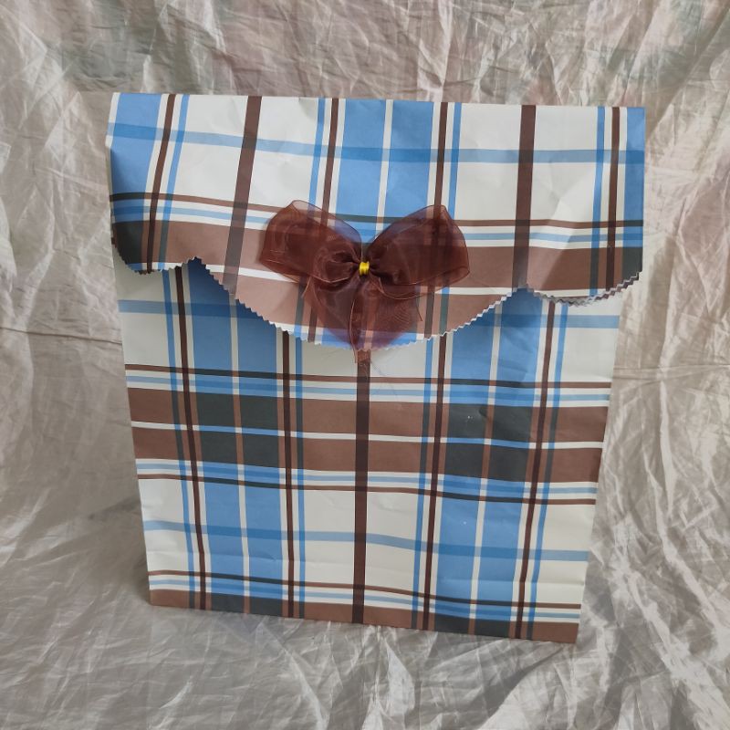 

big box paperbag [ Kado cowok cewek ultah wisuda anniversary pernikahan gift box ]