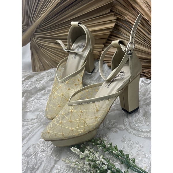 sepatu wanita wedding Laima tali gold 9cm tahu