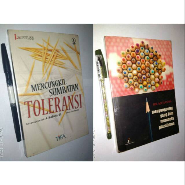 

(Original) Paket 2 Buku : Mencungkil Sumbatan Toleransi - Menyonsong Yang Lain Membela Pluralisme