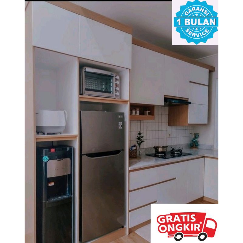 kitchen set lemari dapur custom finishin HPL kabinet atas 1,5m x bawah 2,5m dan box kulkas 100x200