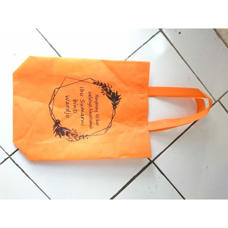 

Tas Besek 30x40 sablon