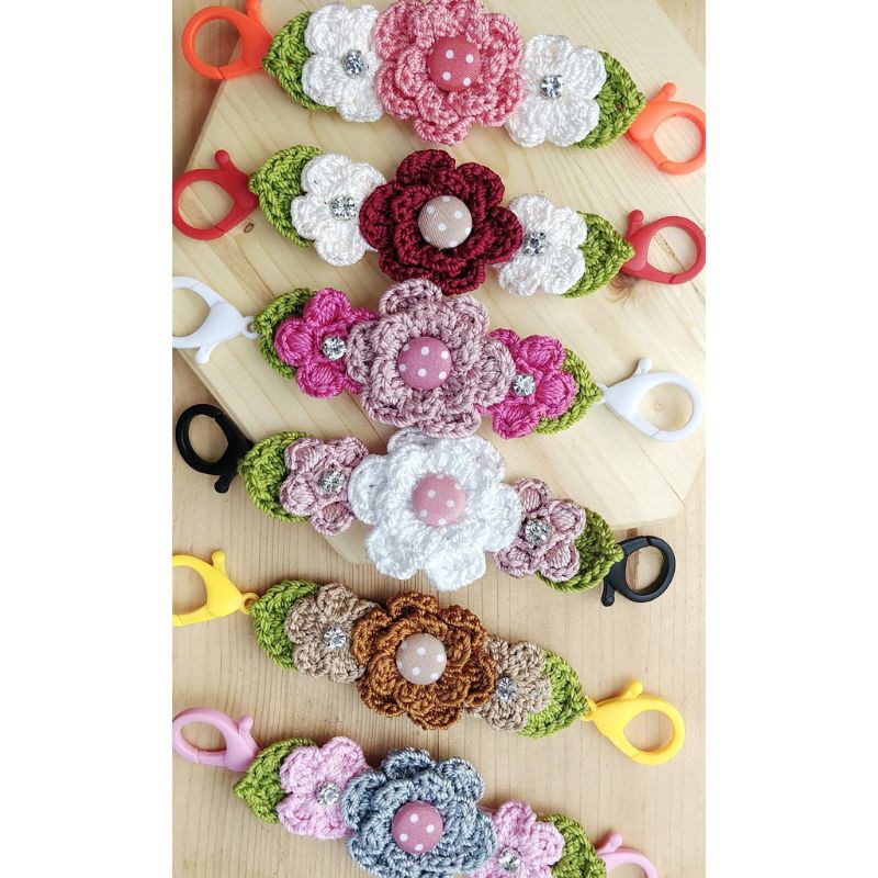 KONEKTOR MASKER ANAK HIJAB RAJUT BUNGA CANTIK UNTUK PESTA ULANG TAHUN PERNIKAHAN KONDANGAN PERAYAAN