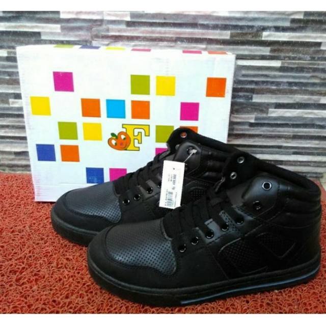 Sepatu sekolah fladeo kids