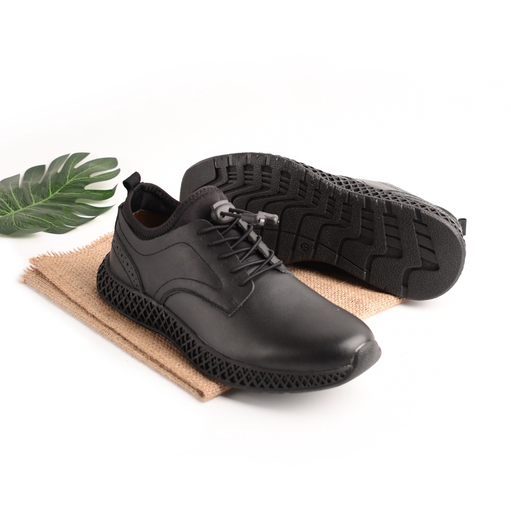 VORGE LEATHER BLACK ORIGINAL x VOLVE PROJECT Sepatu Kulit Sapi Asli Full Hitam Pria Semi Formal Pantofel Tali Kerja Kantor Dinas Resmi Guru Kantoran Pesta Undangan Kondangan Wedding Wisuda Kuliah Modern Casual Oxford Genuine Leather Footwear Keren Terbaru