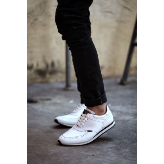 EZRA PUTIH -Sepatu Casual Kasual Sneakers Pria Kulit Asli/Cowok Sporty Lokal Ori Original Footwear