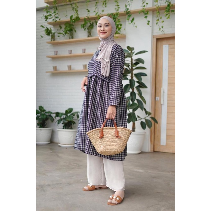 Nada Puspita Embun - Gingham Tunic - Cream