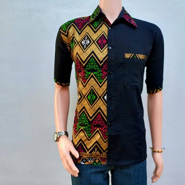 Baju Batik Pria Eksklusif Kemeja Lengan Pendek Motif Baju Batik Pria Eksklusif Kemeja Lengan Pendek Motif