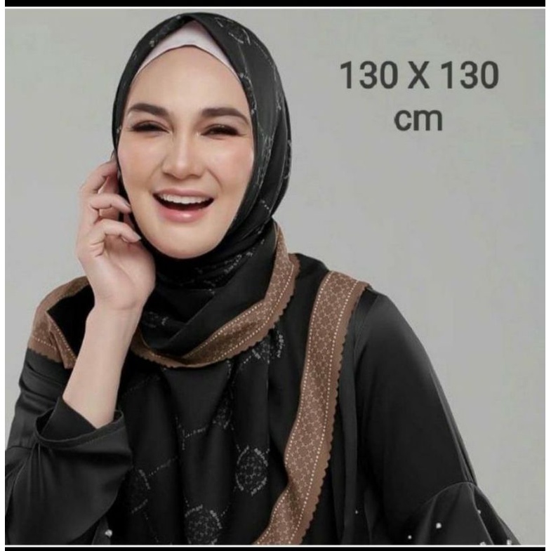 Segi empat voal motif Lenn hitam syar'i 130x 130 cm lasercut