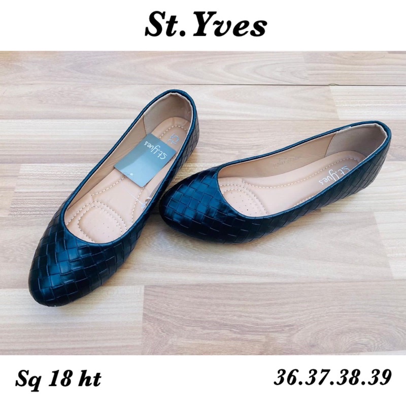 Sepatu Sandal st yves hitam