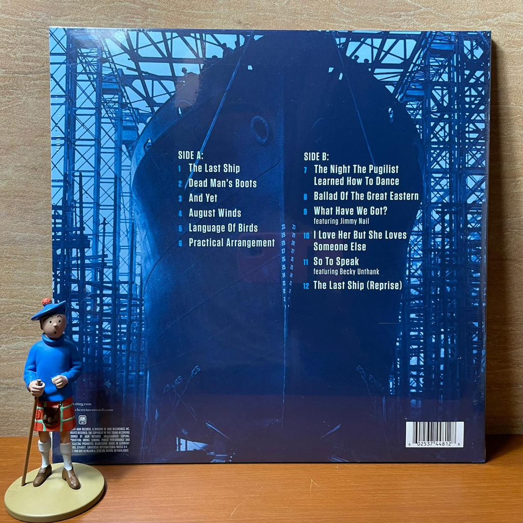 PIRINGAN HITAM - VINYL STING - The Last Ship