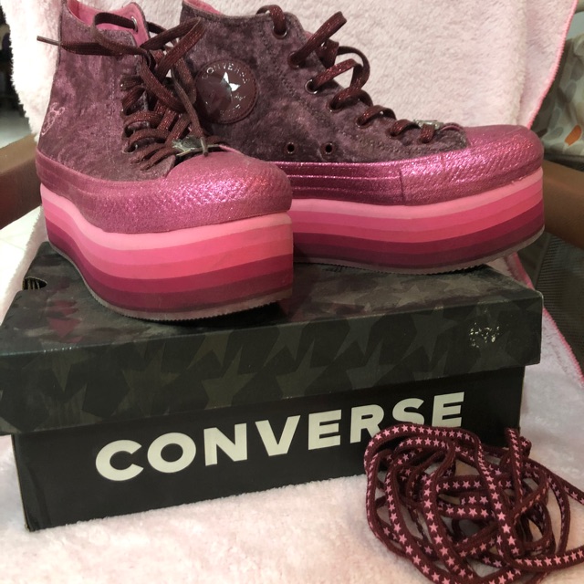 converse cyrus