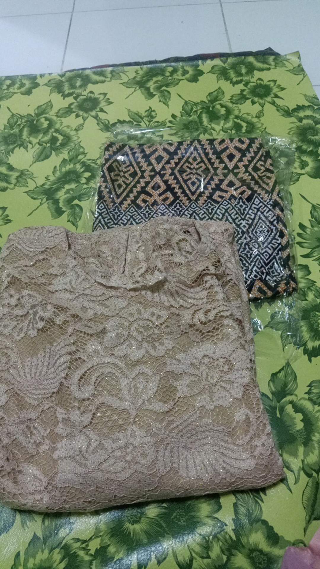 Maura Couple - Sania Ruffle Batik Couple Ori Ndoro Jowi Dnt Garansi Termurah Shopee - Couple Hikmah