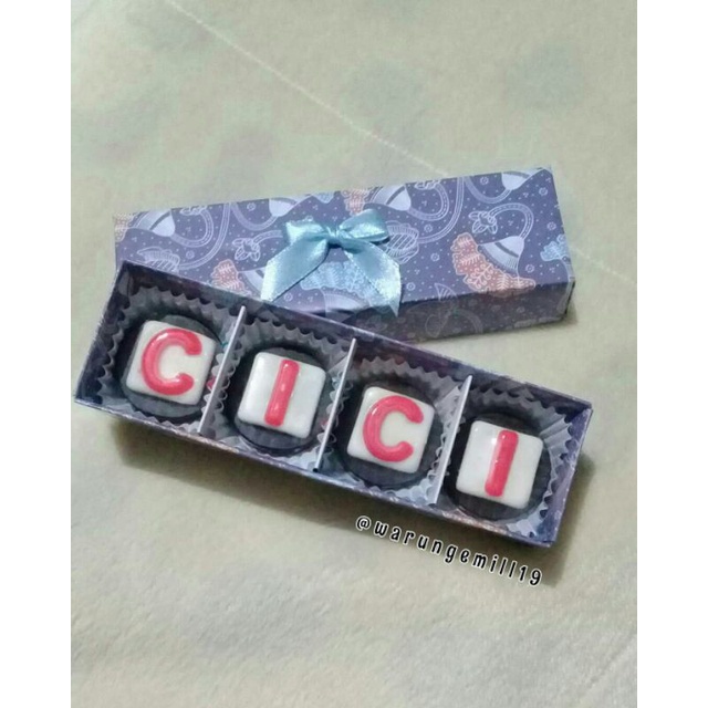 

Coklat box 4 sekat