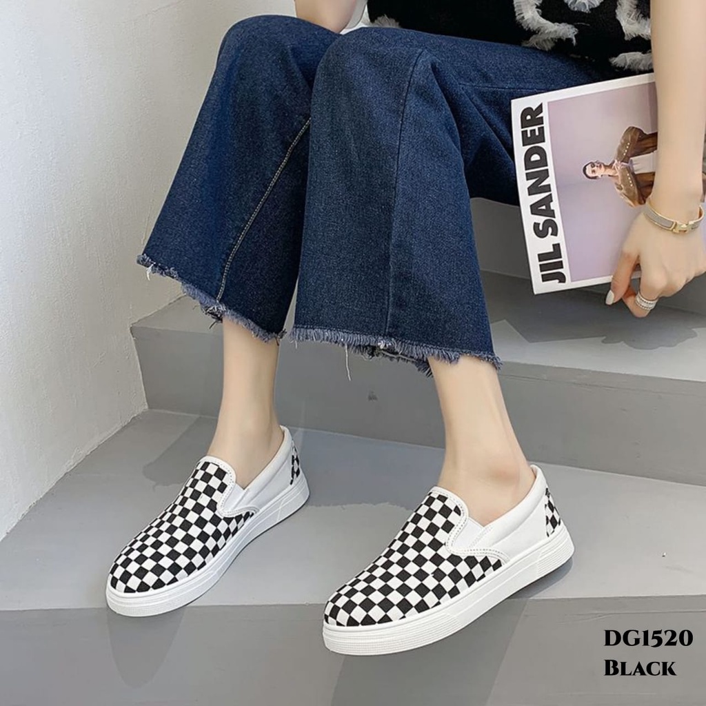 RESTOCK WYN SNEAKERS FASHION KOREA DG1520