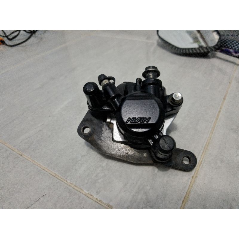 Super Seller  Kepala Babi Vario 150 Kaliper Rem Depan Beat FI - Vario 125 Ori Nissin