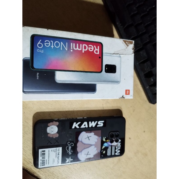 Redmi Note 9 Pro 8/128 (bonus case baru)