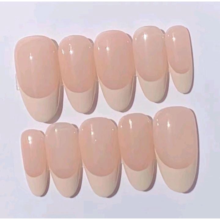 24pcs KUKU PALSU FRENCH MANICURE WHITE FAKE NAILS LIST PUTIH KUKU PALSU KOTAK OVAL ALMOND KUKU PALSU