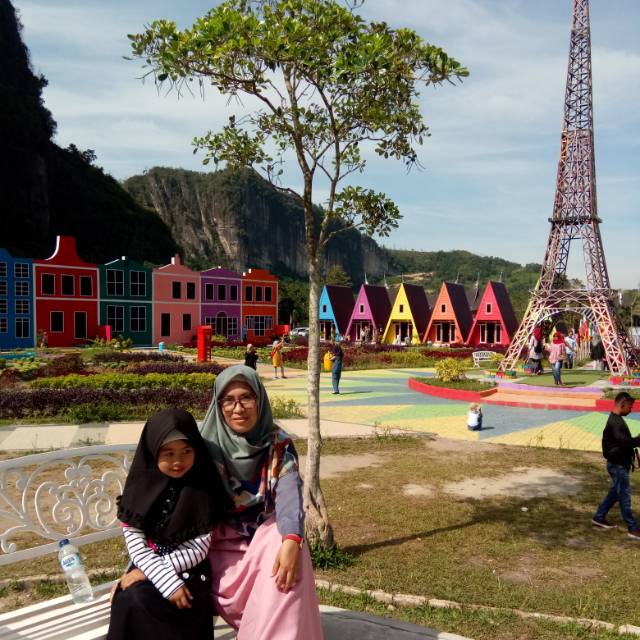 yinyusmarinisyafiqoh