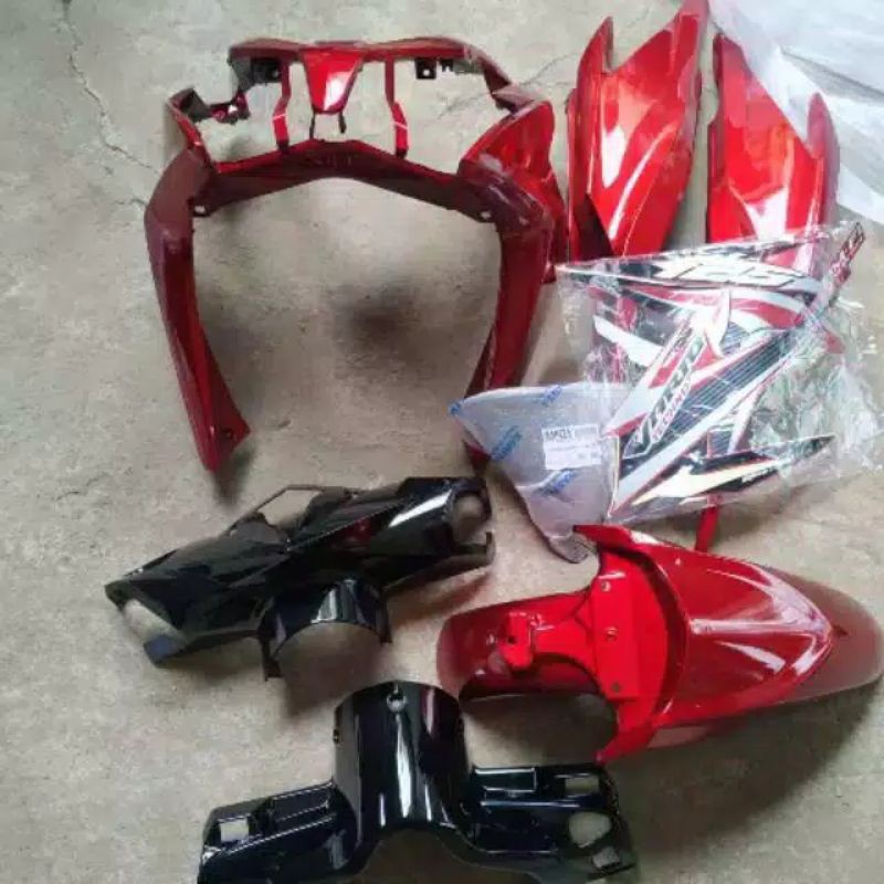 Body Halus Vario Techno 125 Old Merah Plus Striping