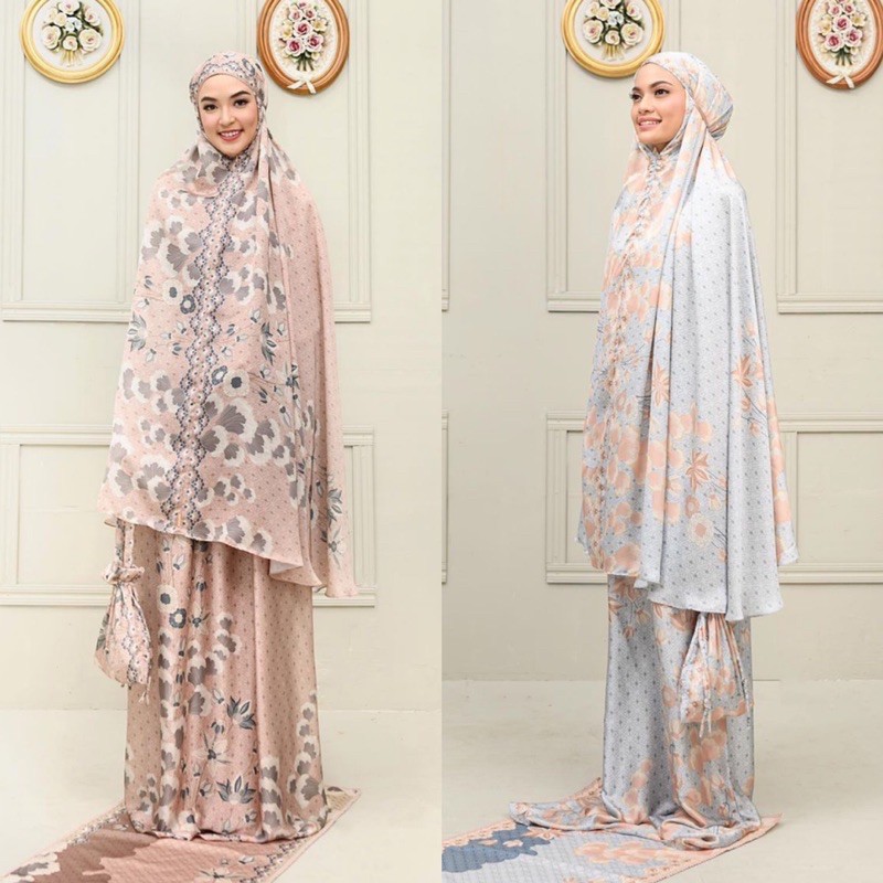 LA GALIGO PRAYER SET WEARING KLAMBY