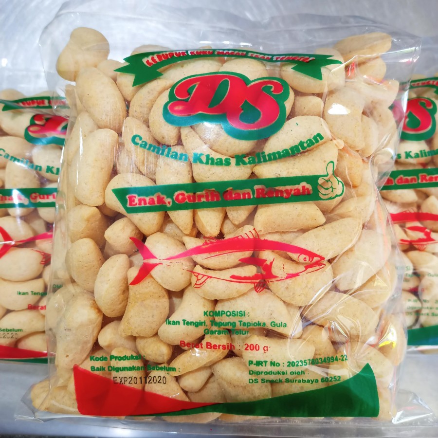 

Kerupuk Kuku Macan / Amplang cap DS 100 gr / 200 gr